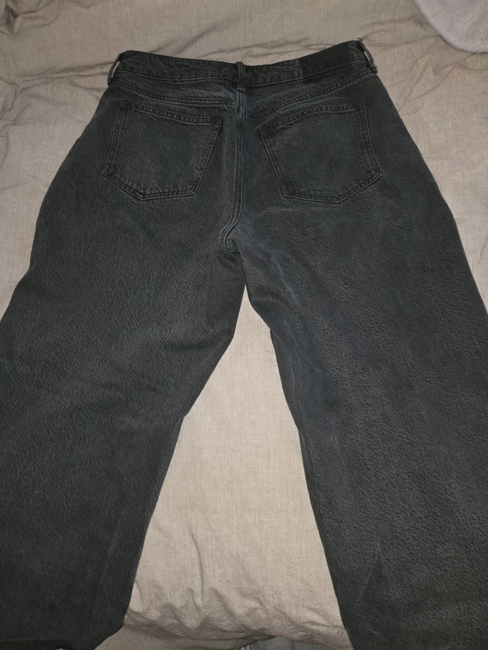 Abercrombie & Fitch Black High-Rise Wide-Leg Jeans - Picture 3 of 4